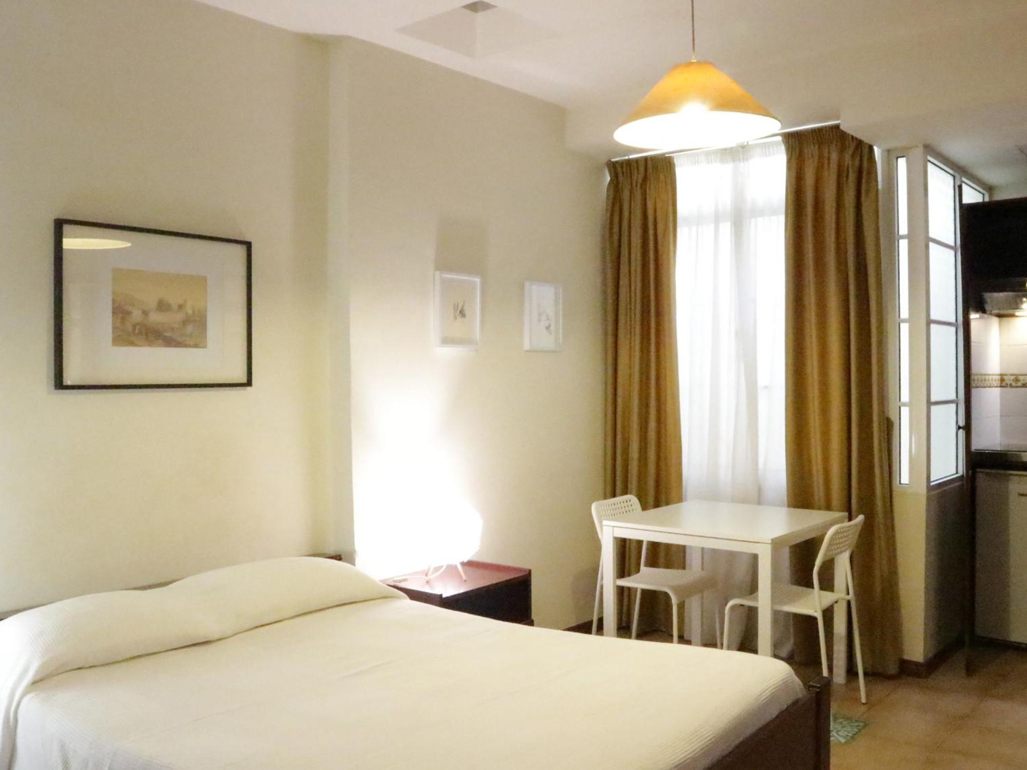 Murcas 74 - Studio Apartments فونشال الغرفة الصورة